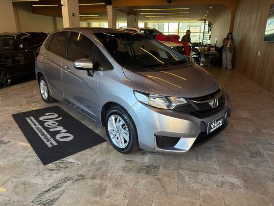 HONDA FIT 1.5 LX 16V FLEX 4P AUTOMÁTICO HONDA FIT 1.5 LX 16V FLEX 4P AUTOMÁTICO